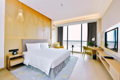 Holiday Inn Changsha Dawangshan, an IHG Hotel