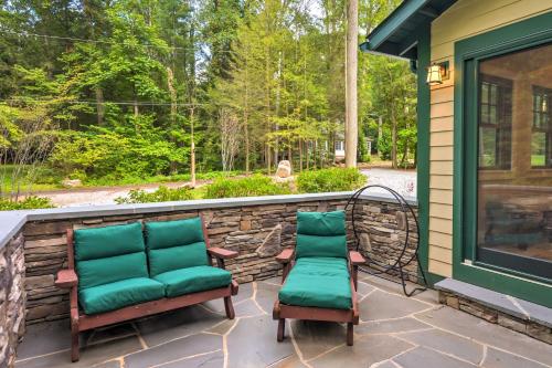 Sugar Berry-Remodeled Laughlintown Craftsman Home! - image 17