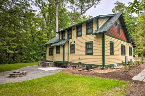 Sugar Berry-Remodeled Laughlintown Craftsman Home! - image 40