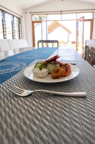Ēdiens un dzērieni, Oasys House - Beautiful Private Beach Front Home in Msambweni