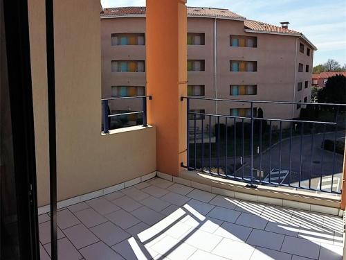 Apartment (4 Adults) image 4