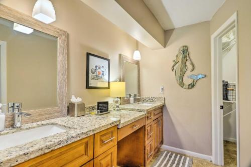 Fort Myers Home with Pvt Pool 16mi to Beach! - image 10