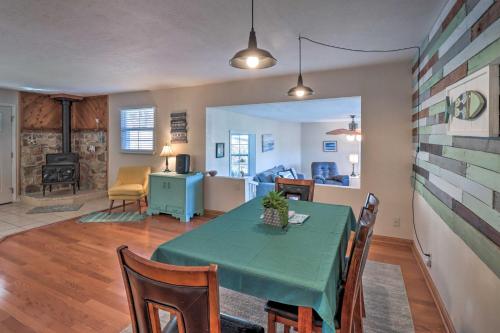 Fisherman-Friendly Bull Shoals Home on Lake! - image 3