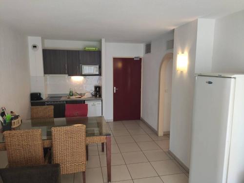 Apartment image 10