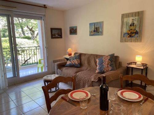 Appartement 2P calme avec piscine, terrasse et parking - Frejus - FR-1-226A-78 near New Asia Wok