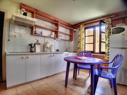 Appartement Saintes-Maries-de-la-Mer, 2 pièces, 2 personnes - FR-1-475-33 - Location saisonnière - Saintes-Maries-de-la-Mer