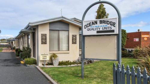 Ocean Bridge Lakes Entrance