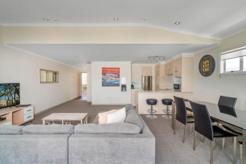 Facilities, Crowsnest Apartments in Whitianga