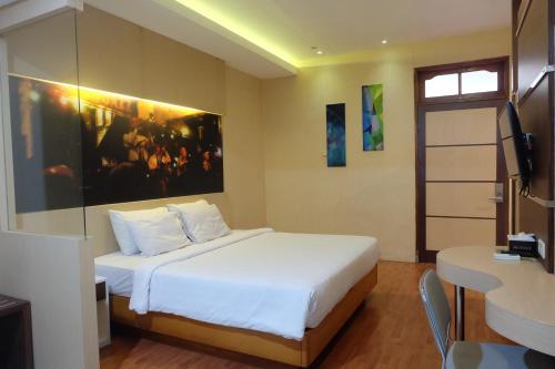 Votel Kartika Abadi Hotel Madiun