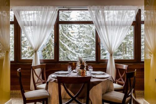 Hotel Cindrel in Paltinis