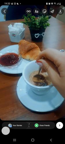 HOTEL MEGNIAR