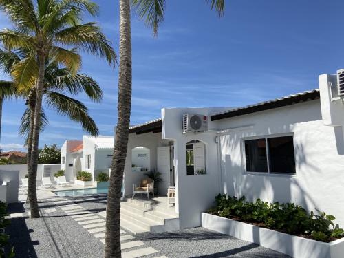 สวน, Movida Inn Aruba in นอร์ด