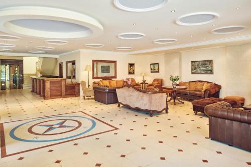 Palazetto Suites - image 8