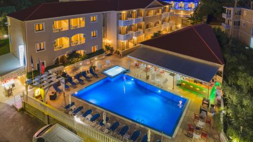 Kozanos Hotel & Suites