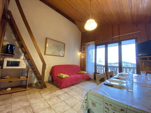 Spacieux 2P+Cabine Mezzanine à Praz-Sur-Arly - 8 pers, Proche Commodités, Vue Mont Charvin - FR-1-603-37