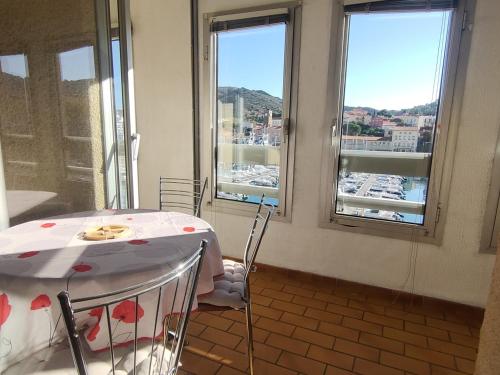 Appartement Port-Vendres, 2 pièces, 4 personnes - FR-1-309-10