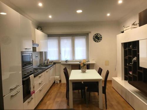 confortevole appartamento per 5 persone a Portuense, Rome (photo 6)