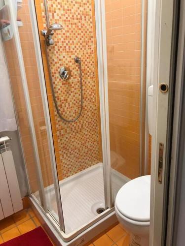 confortevole appartamento per 5 persone a Portuense, Rome (photo 8)
