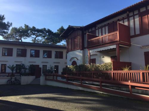 Appartement Calme aux Abatilles avec Terrasse pour 6, Parking & Proche Plages - FR-1-474-33 - Location saisonnière - Arcachon