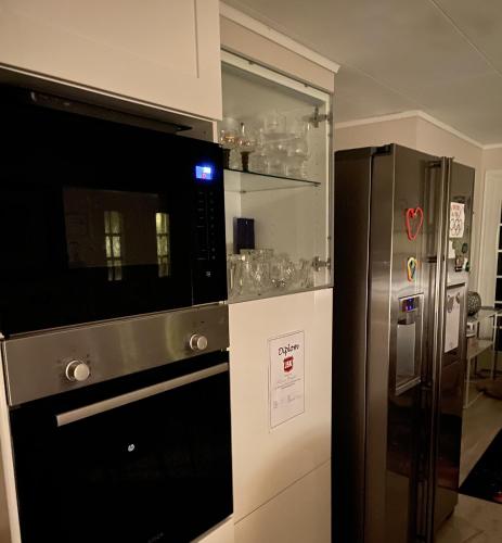 Family Holiday and Business Home with a Garden in Kallfors Jarna near Golf, Lakes and Forest Nature