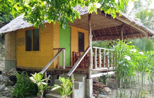 Exterior view, La Villa Alta in Larena