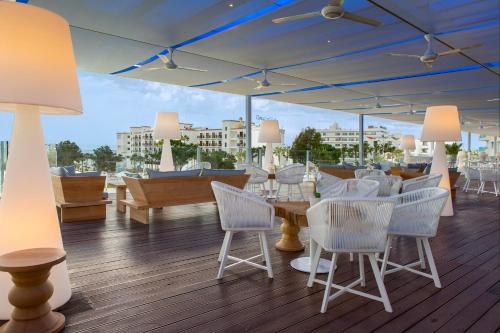 Odessa Beach Hotel - image 11