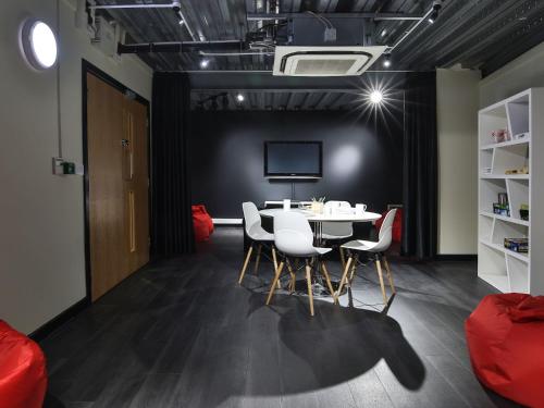 For Students Only Ensuite Bedrooms with Shared Kitchen at Broderick House in Birmingham City Centre, Birmingham (foto 6)