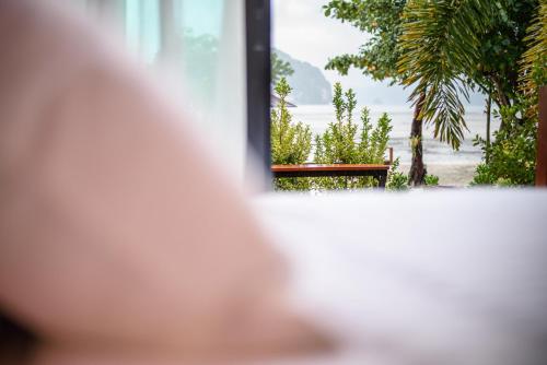 Mangrovebay Krabi Beachfront Pool Villa photo 4