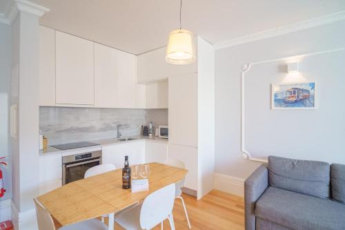 Feel Porto Downtown Apartments & Studios - 편의 시설/서비스