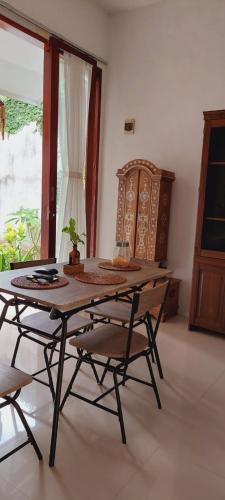 Serena Homestay