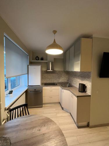 Beautiful Apartment Great Location FREE PARKING, Riga (foto 3)