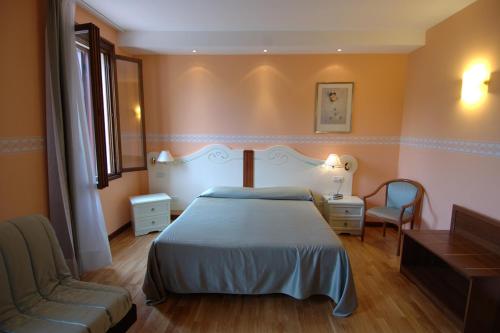 Albergo Ristorante Flora - image 14