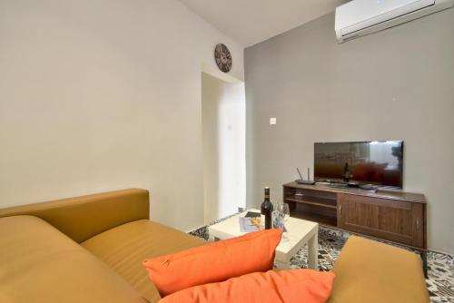 Centrally located Valletta 2-bedroom Loft - main image
