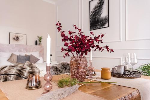 90sqm 2BR Biz LOFT - 5min Central Station, Berlin (photo 5)
