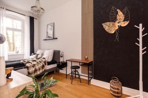 90sqm 2BR Biz LOFT - 5min Central Station, Berlin (photo 6)