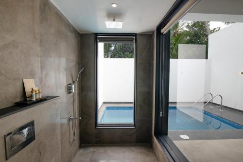 Bathroom, The Saravi Resort  in Pondicherry - Chennai ECR Road