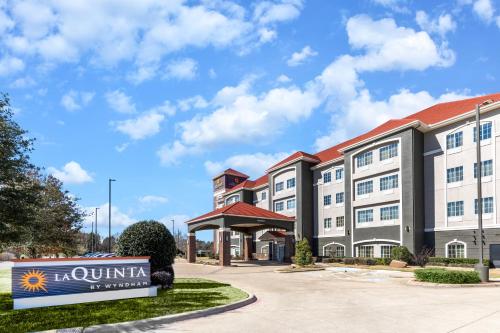 La Quinta by Wyndham Mt. Pleasant in Mount Pleasant, USA