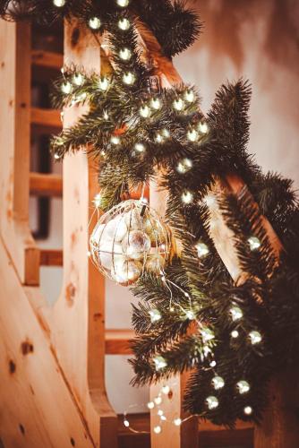 STRÓŻÓWKA SKI&SPA Domek nad rzeką z ogrodem i jacuzzi,narty. STRÓŻÓWKA SKI&SPA Domek nad rzeką z ogrodem i jacuzzi,narty.