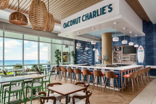 レストラン, Hyatt Place Panama City Beach - Beachfront in パナマシティ（FL）