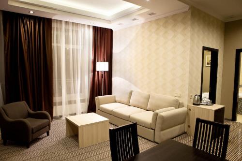 Kiroff Hotel - image 14