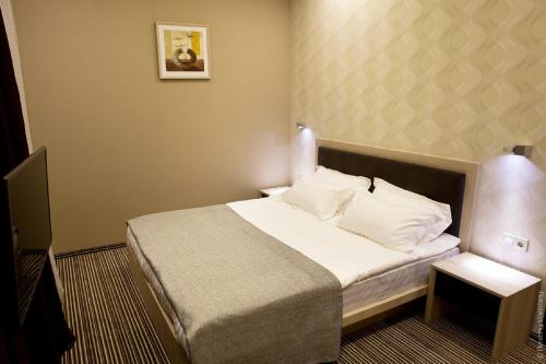 Kiroff Hotel - image 2