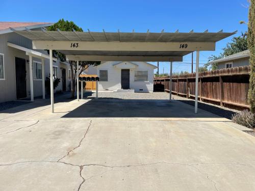 Lovely Apartment Unit Near Central Coalinga