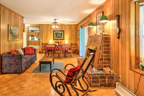 Lakefront Mountain Rest Cottage with Gas Fireplace! - image 7
