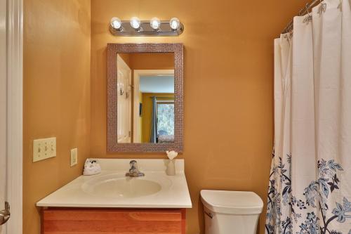 The Pico Escape- 3BR 2BA Ski On Ski Off at Pico Mountain Close to Killington condo - image 11