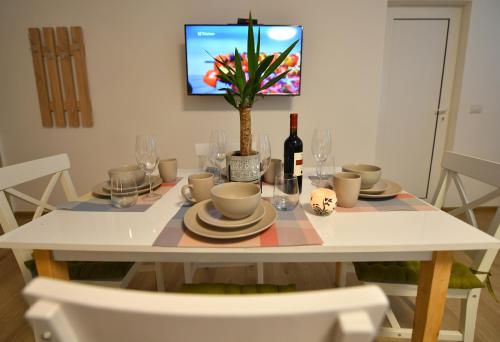 West in apartments in Ljubićki kej