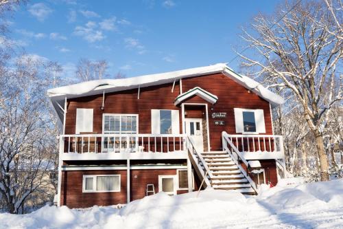 Alpenglow Lodges Ginkei – Niseko, ME