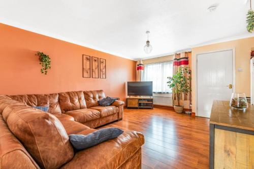 Thamesmead holiday home