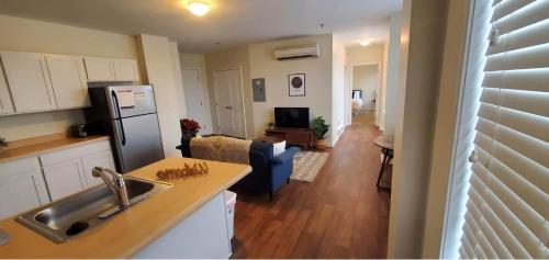 Perfect 1BR In Prime Location & View of Stadiums detail