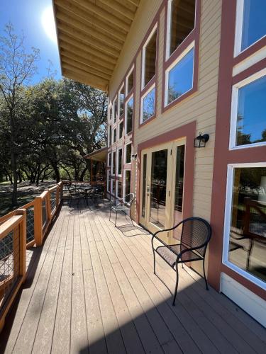 Seven Bluff Cabins in Rio Frio (TX)