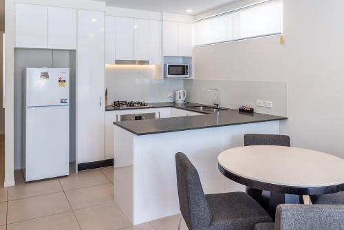 Comfort Two bedroom Apartment with Free parking In Valley in Brisbane